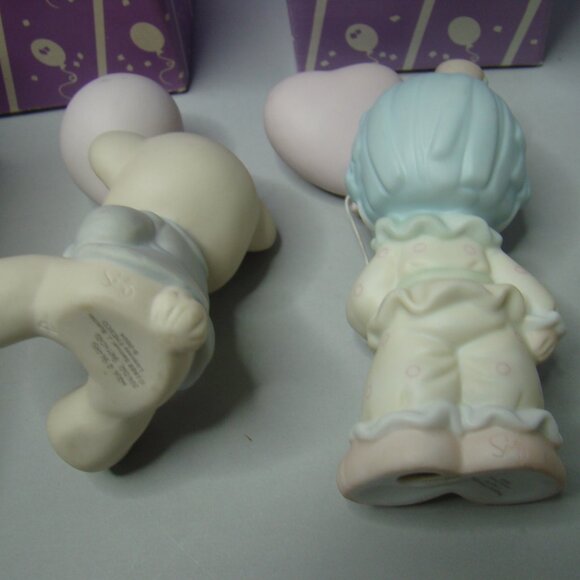 Pair of Precious Moments Symbol of Membership 1989 & 1993 B-0004 & B-0008 Enesco - Picture 9 of 11
